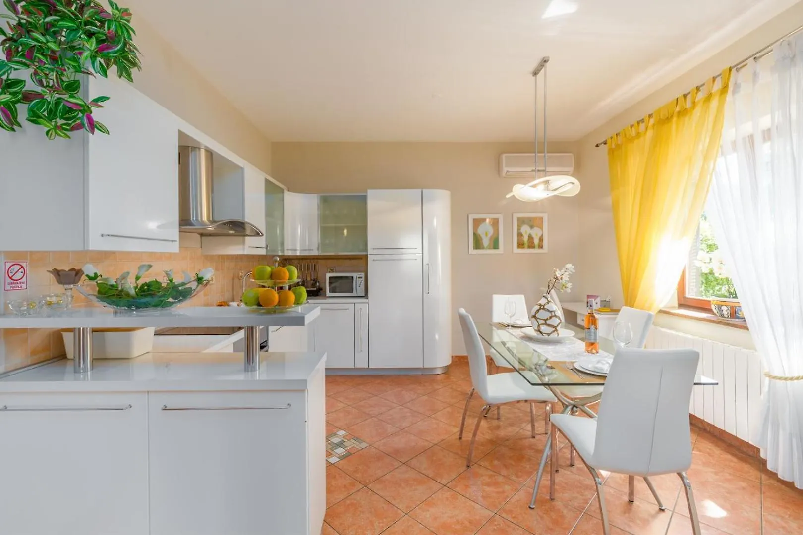 Sophia Apartment Near Porec Nova Vas  Kroatië